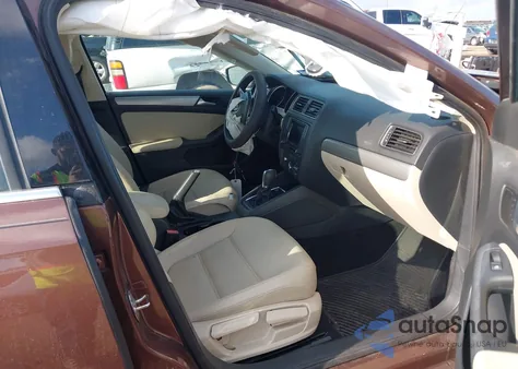 2017 Volkswagen Jetta Se z USA, uszkodzony, nr VIN 3VWDB7AJ8HM390198